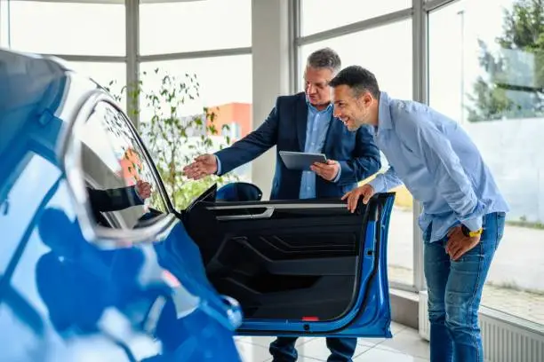 When is the best time to buy a car